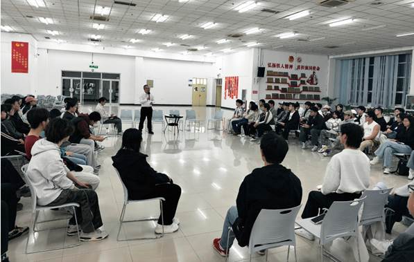 60ee5ad648f14bfd8f1e72bb6b4da353